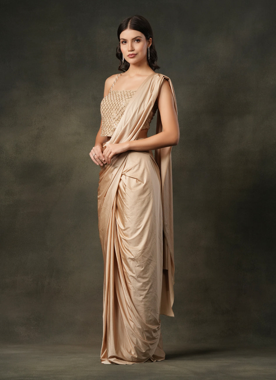 Aura gold saree