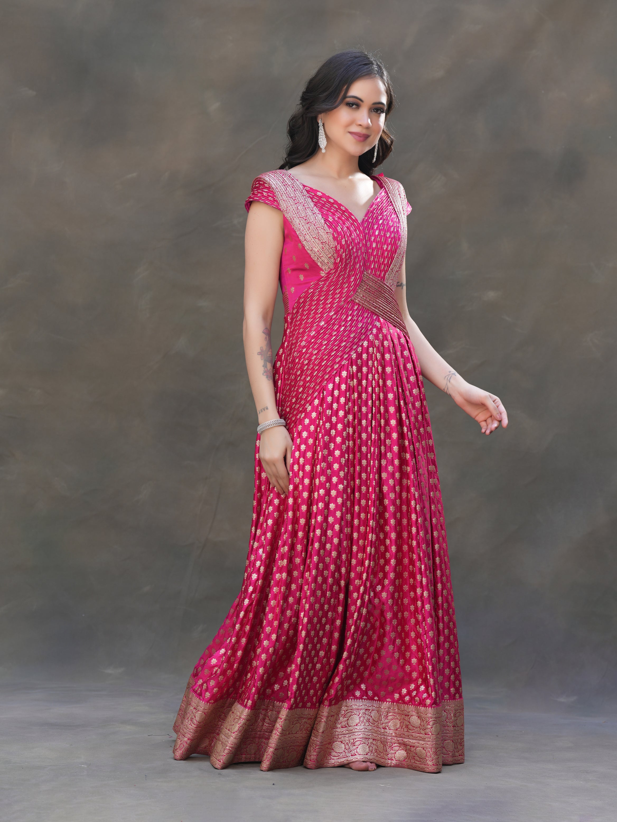 GULNAAR ENSEMBLE