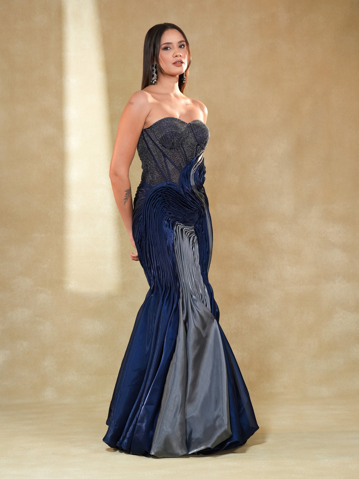 NAZM GOWN