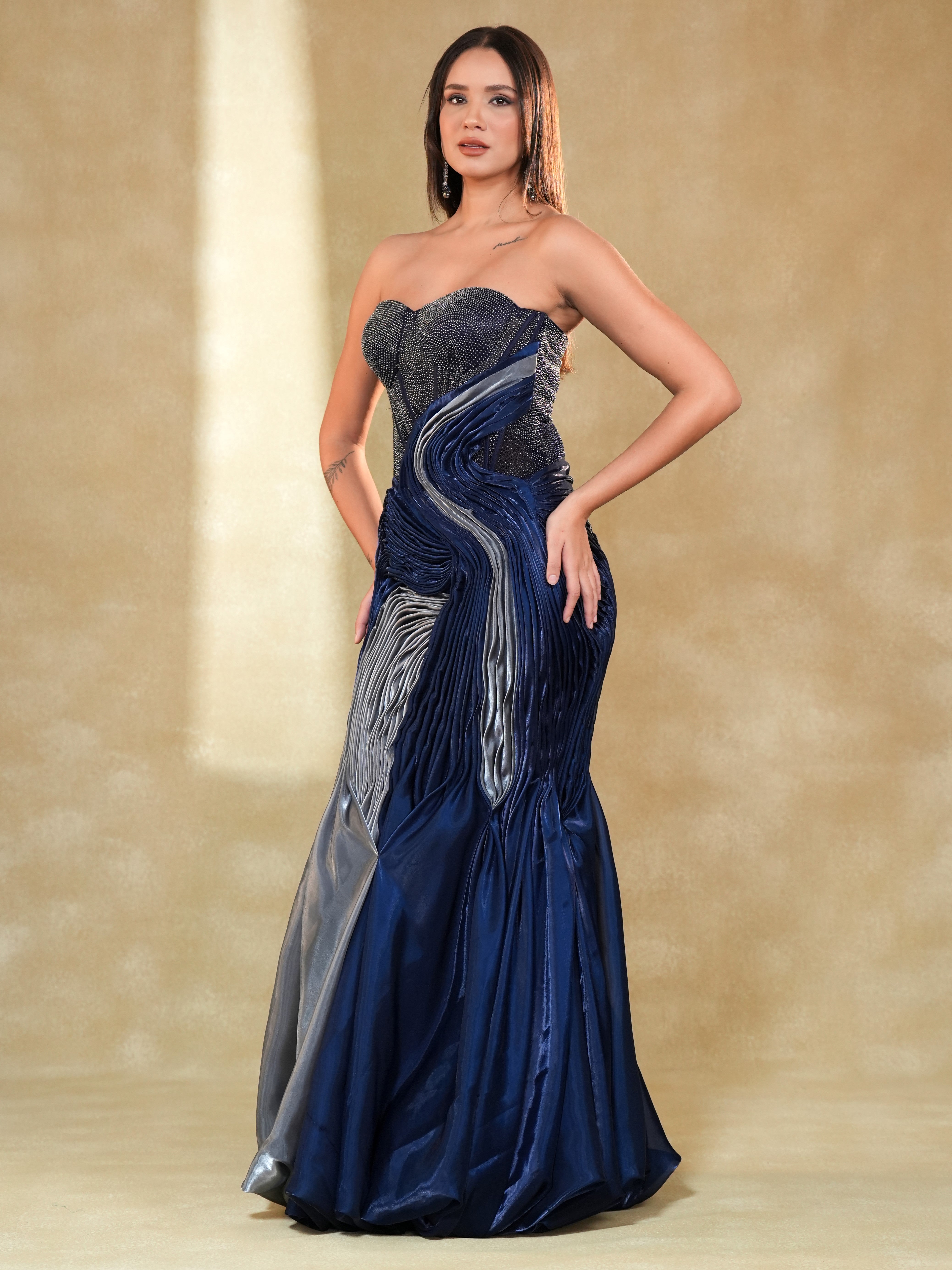 NAZM GOWN