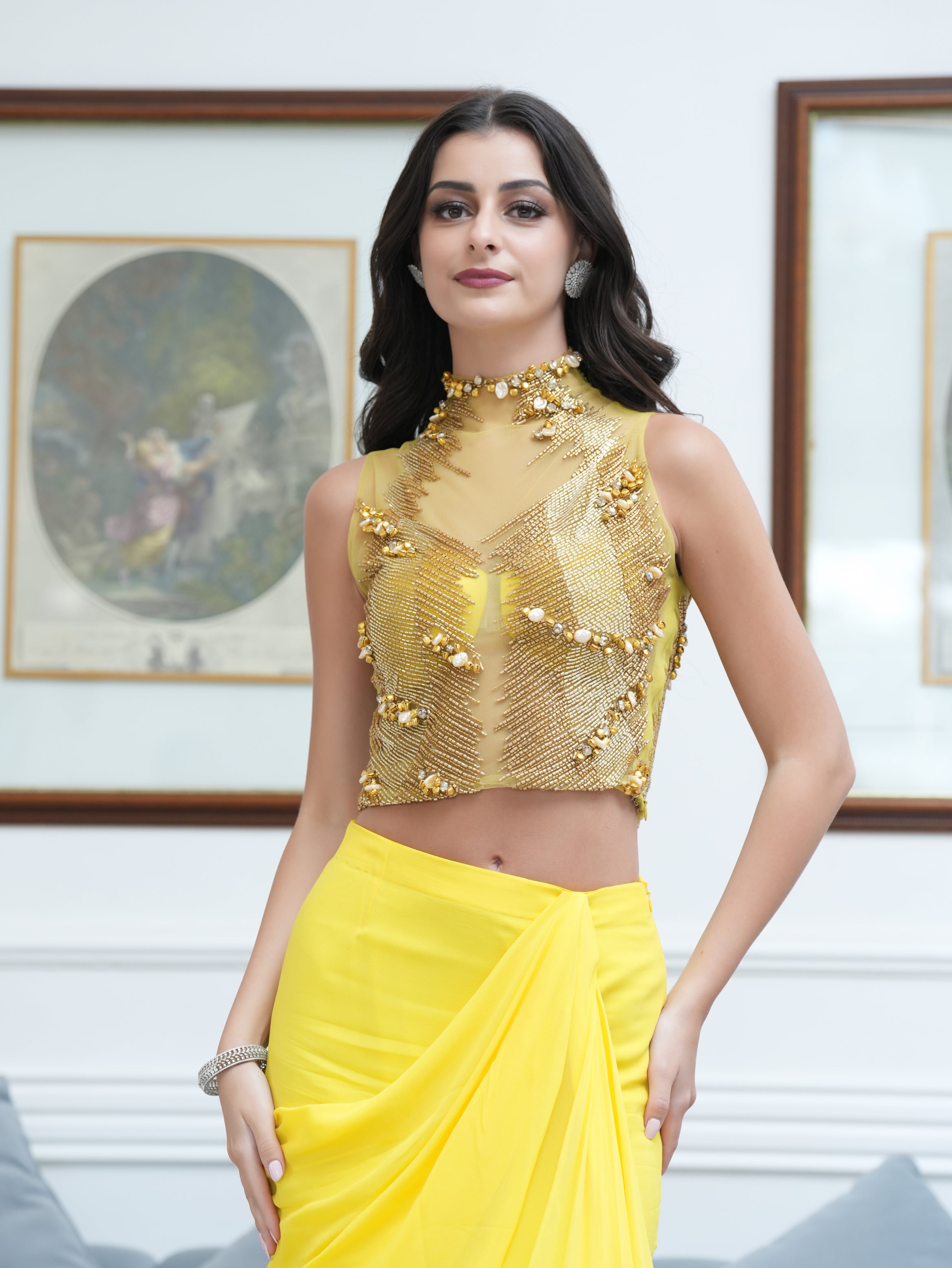 ZIVARA GOLD DRAPE