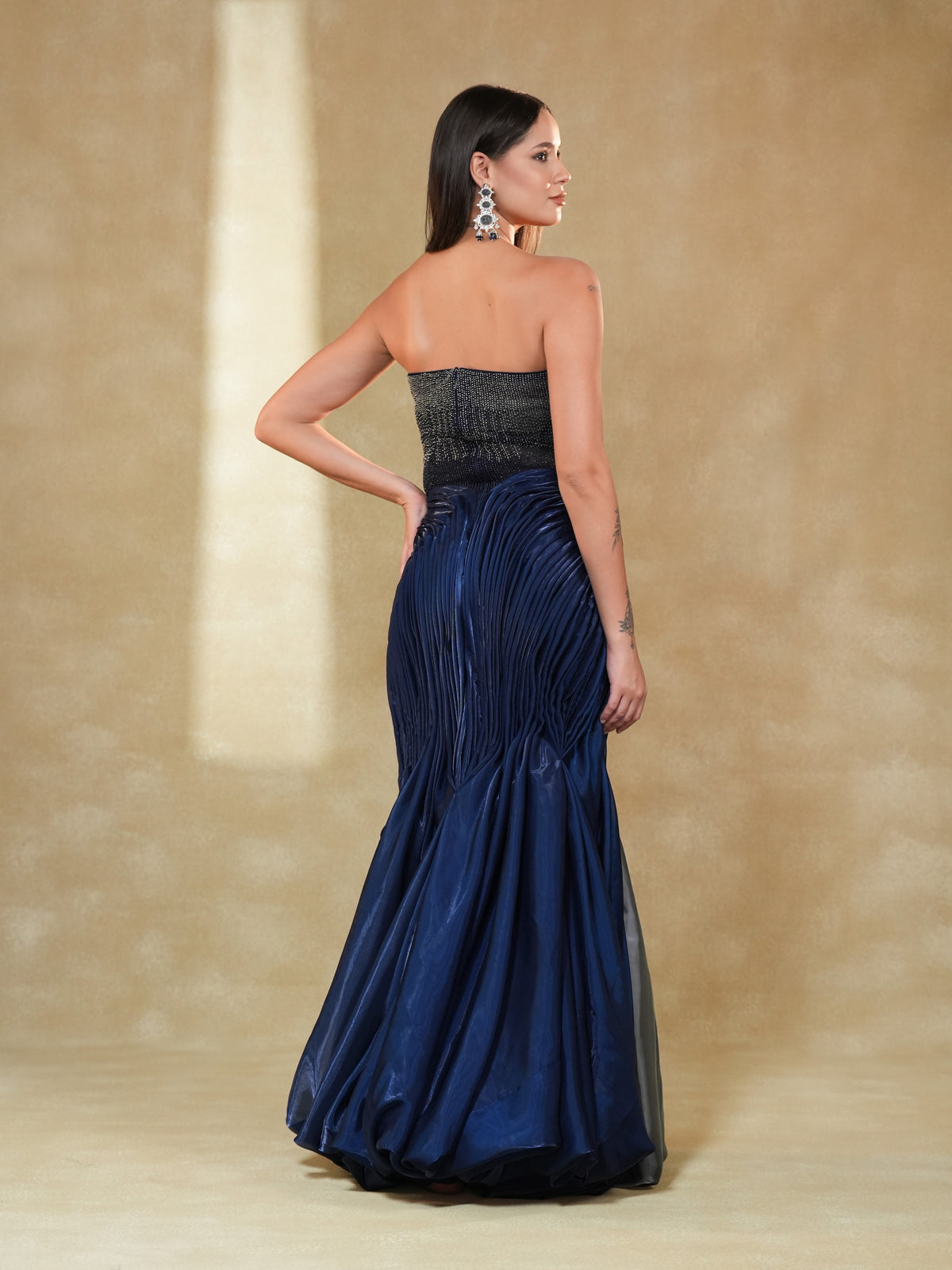 NAZM GOWN