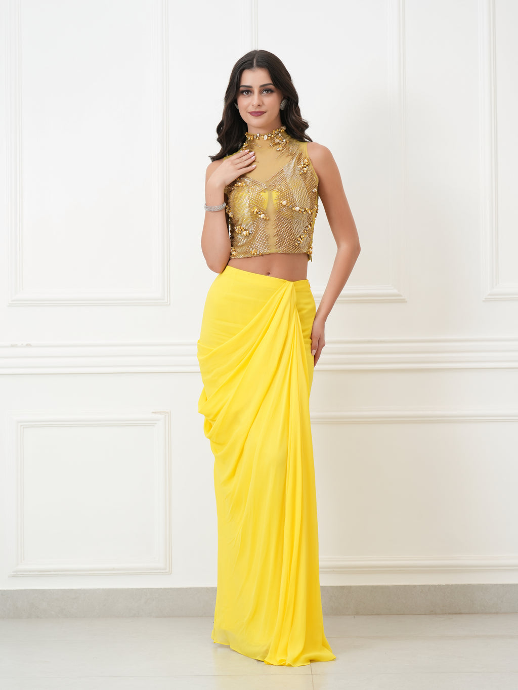 ZIVARA GOLD DRAPE
